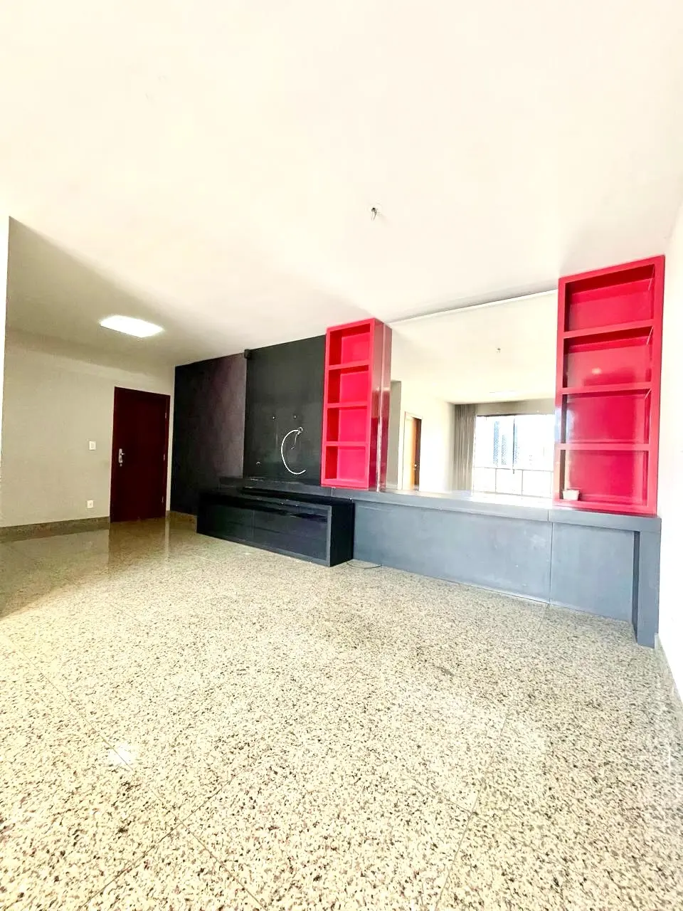 Apartamento 3 quartos com suíte no Centro