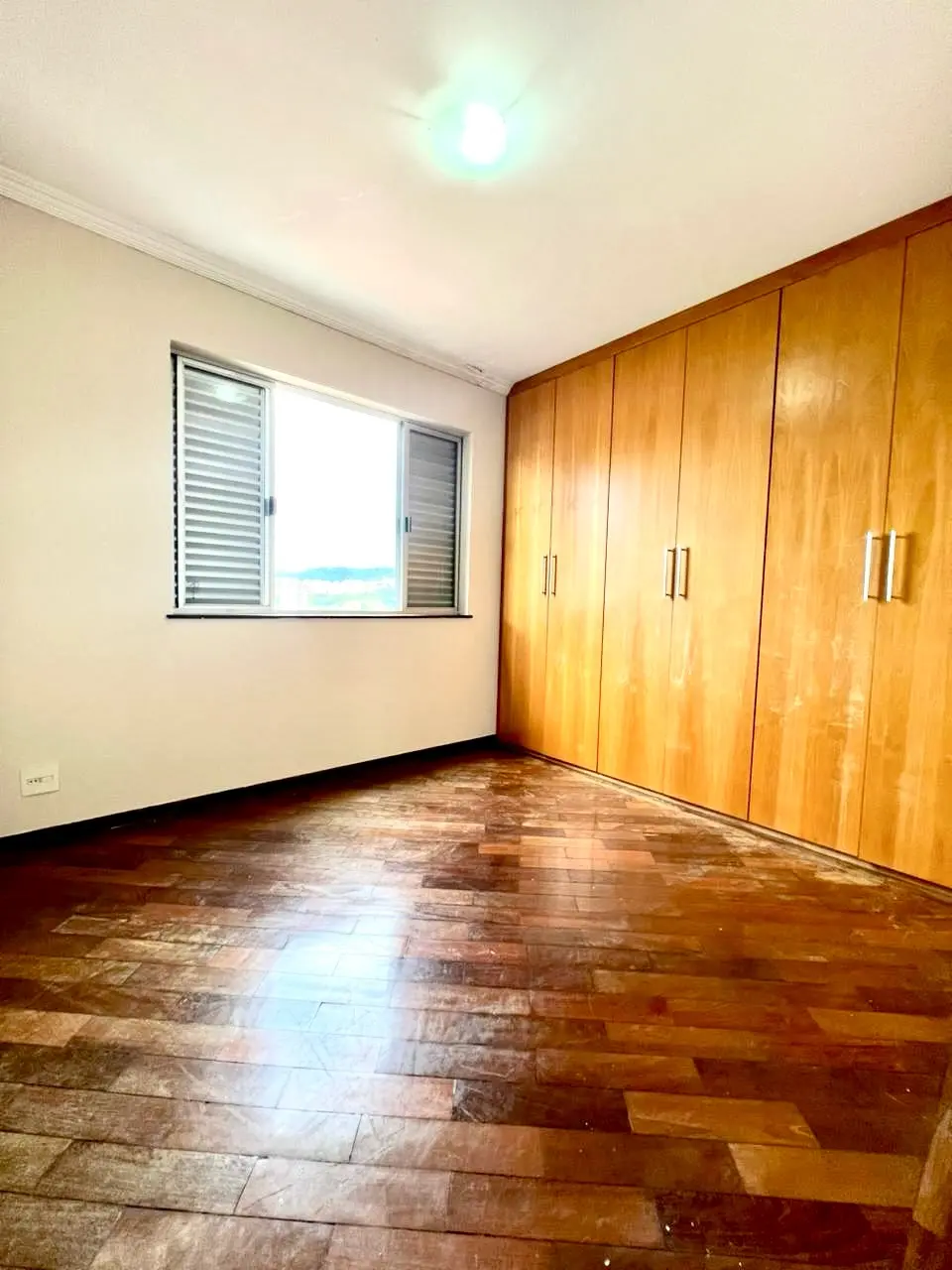 Apartamento 3 quartos com suíte no Centro