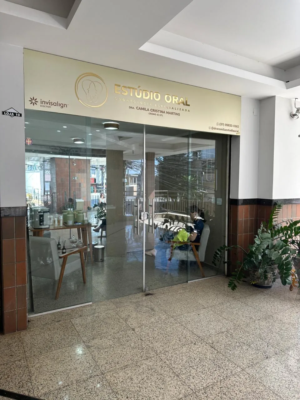 Dra Camila Dentista Itaúna | Estúdio Oral Odontologia Especializada| Tratamentos DTM, Endodontia, Ortodontia e Clínica Geral