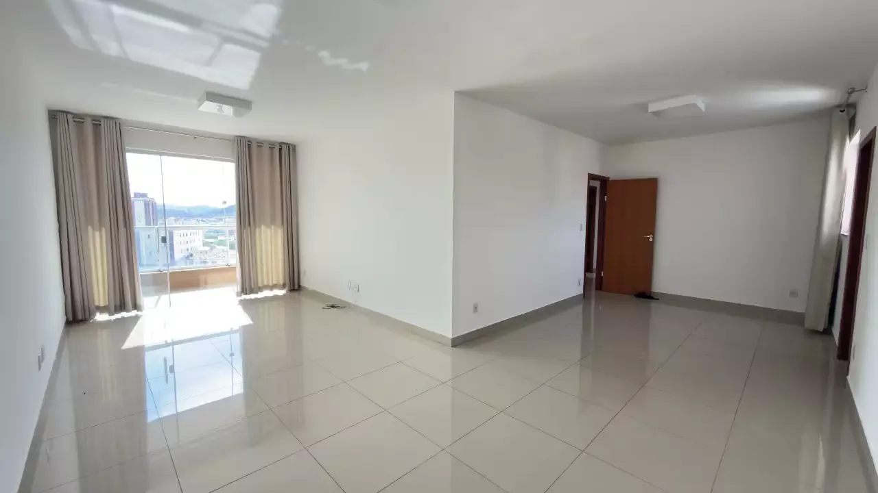 Apartamento 4 quartos à venda no Centro