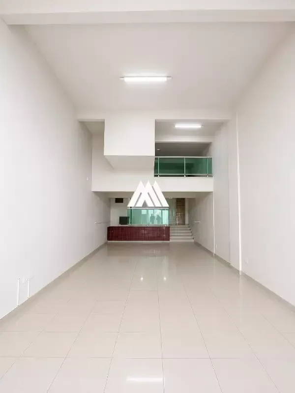 Loja comercial 2 pavimentos para alugar em Lourdes
