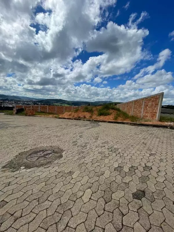 Lote à venda, Boulevard