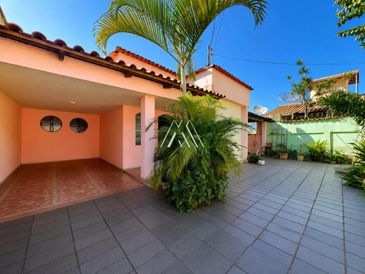 Casa 4 quartos à alugar em Cerqueira Lima