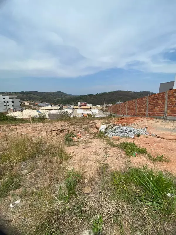 Lote 300 m² à venda em São Bento