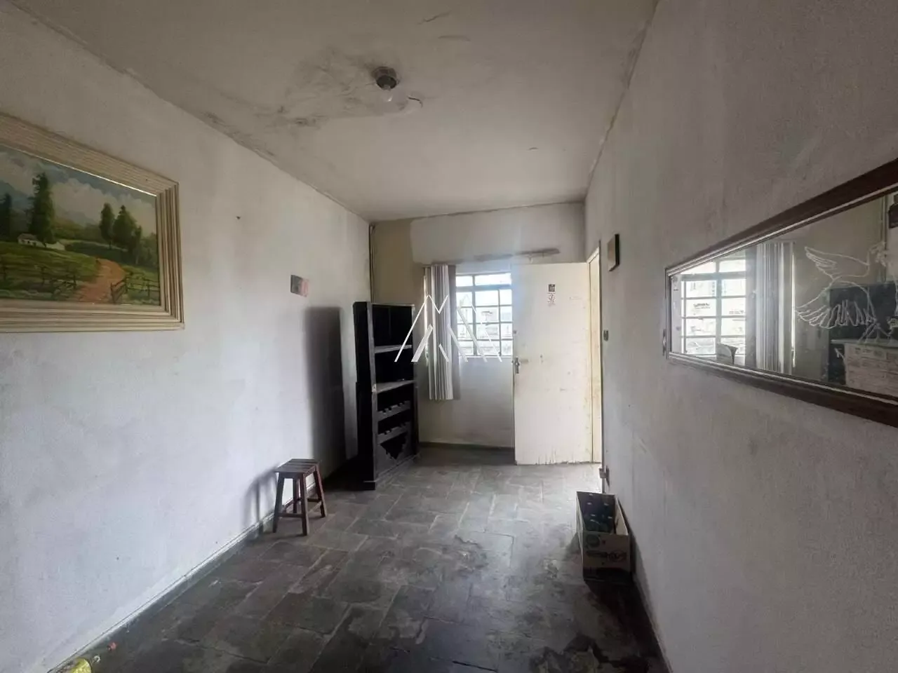 Vendo casa com 02 quartos no bairro das Graças