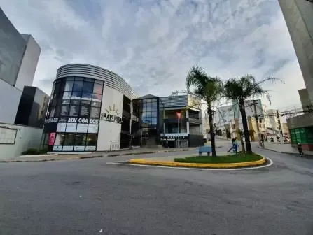 Garagem à venda no Centro