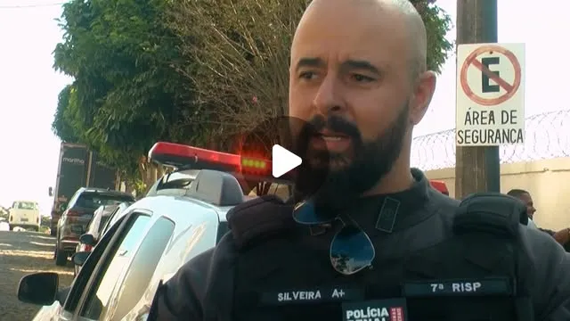 Polícia remove pichações ligadas ao crime organizado
