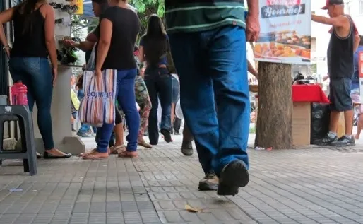 Comércio vai funcionar com horário estendido na semana dos Pais