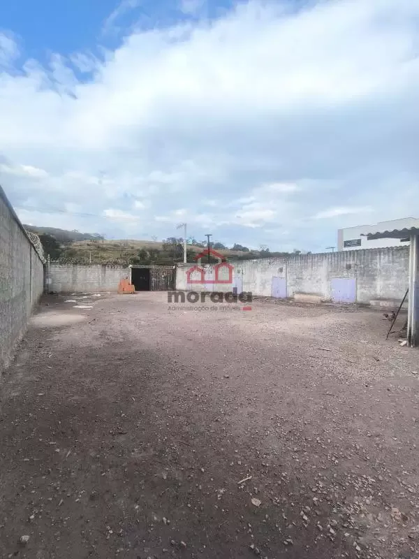 Lote de 560 m² à venda na Nova Vila Mozart