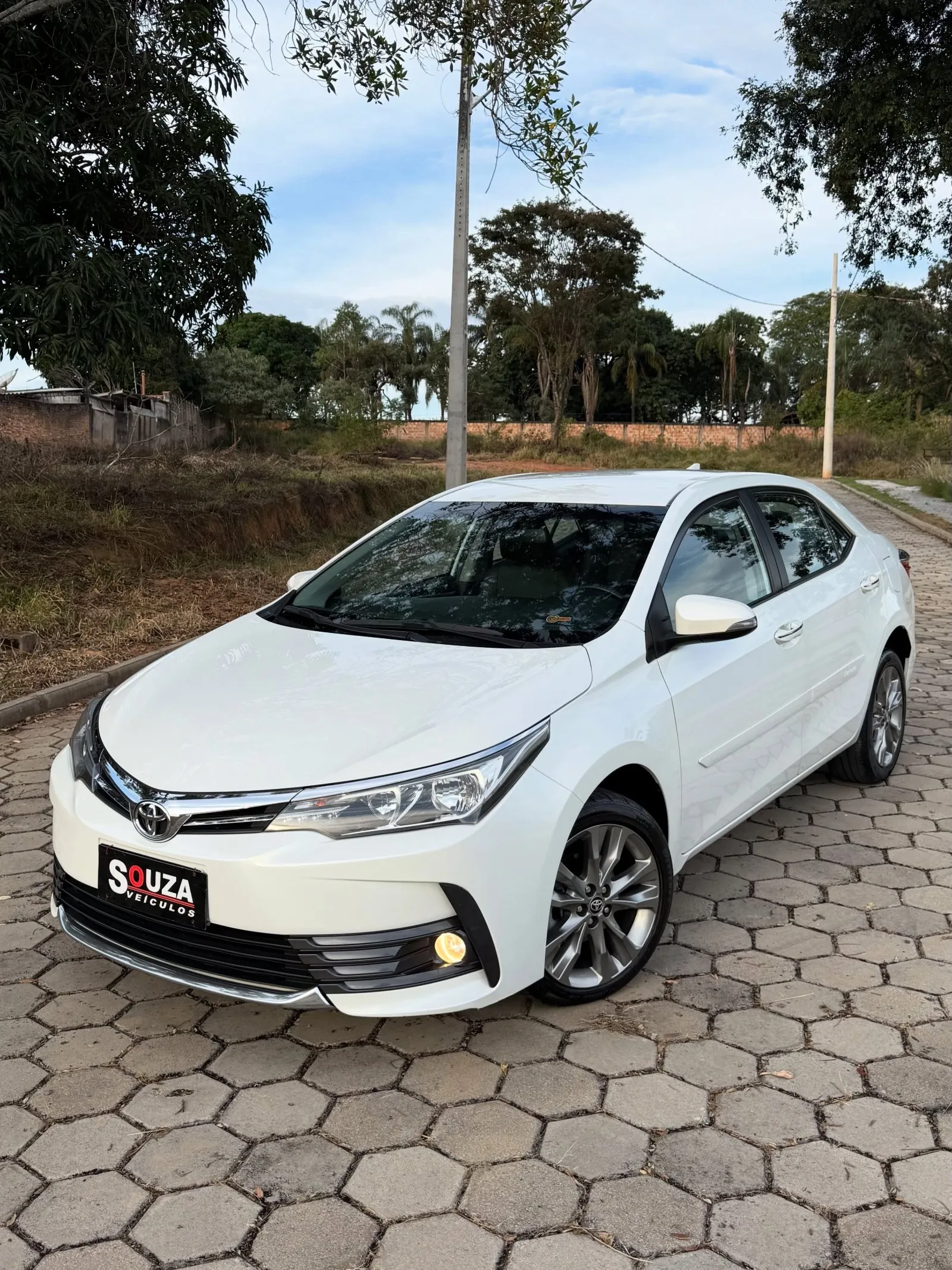 Toyota Corolla XEi 2.0 Automático 2019 – 71 mil km