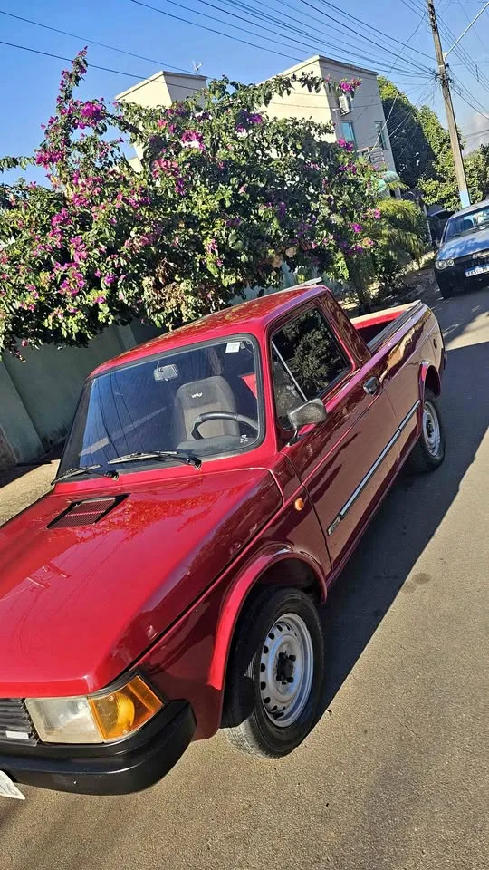 Fiat 147 Pick-up 1987 – motor a álcool, raridade
