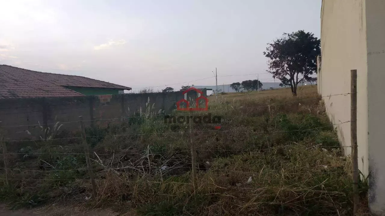 Lote à venda no Morada Nova