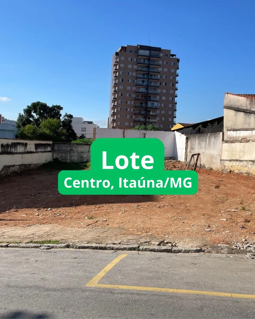 Terreno 416m² à venda no Centro