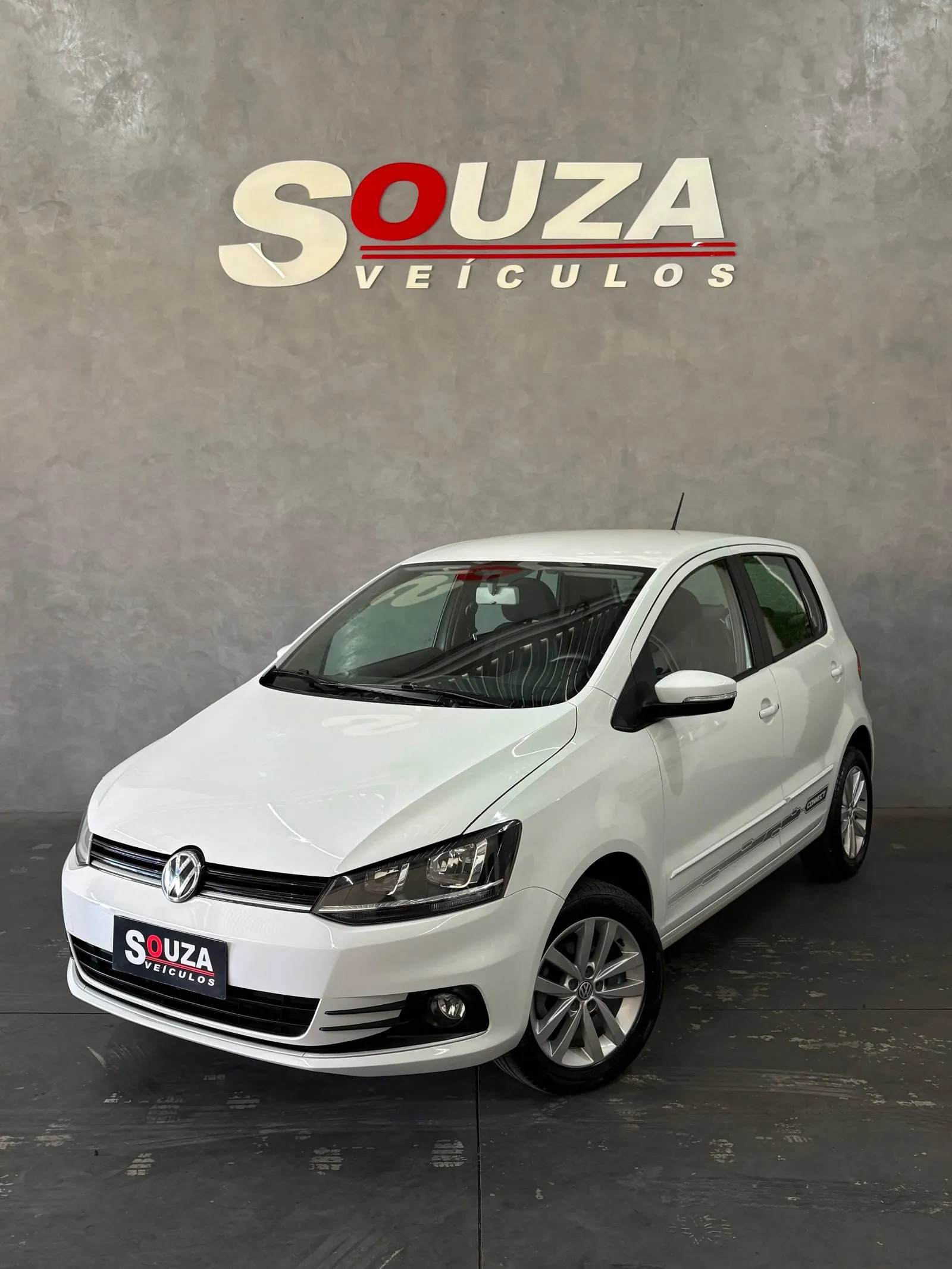 Volkswagen Fox 1.6 Connect 2020 – 38.000 km