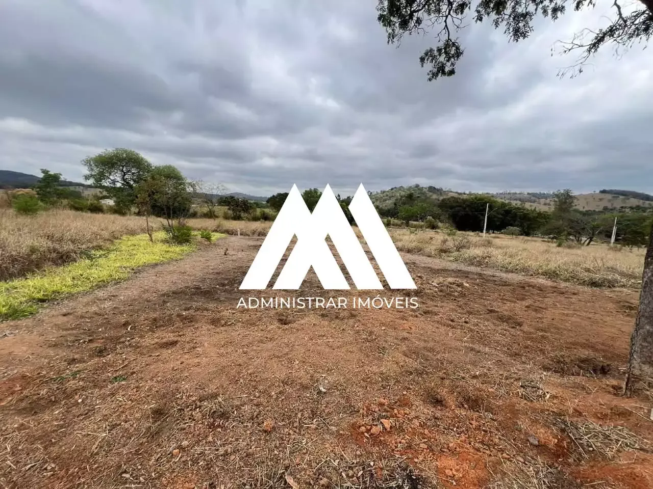 Lote de 300 m² à venda no bairro Campos por R$105 mil