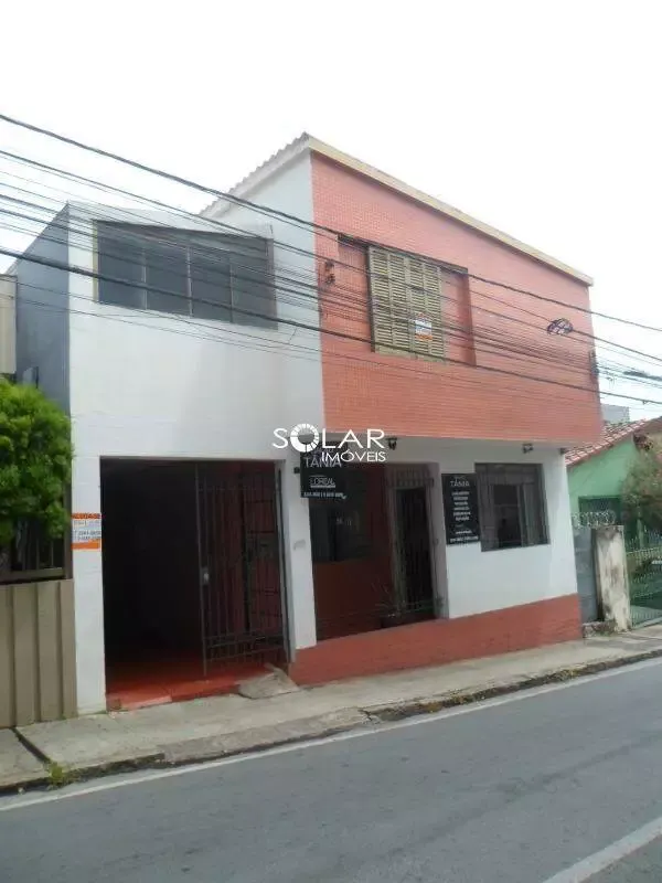 Casa para aluguel no bairro Centro, em Itaúna