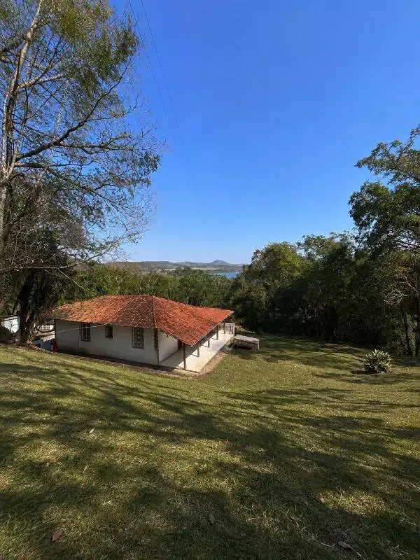 Sítio à venda, 4 quartos, Centro