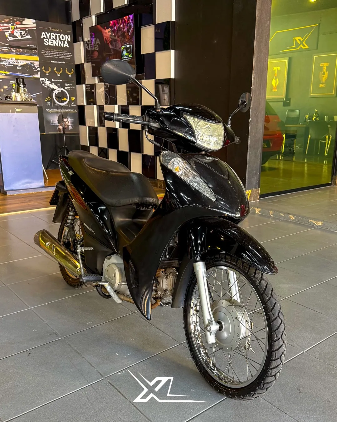 Honda Biz 125 ES 2011 à venda em Itaúna