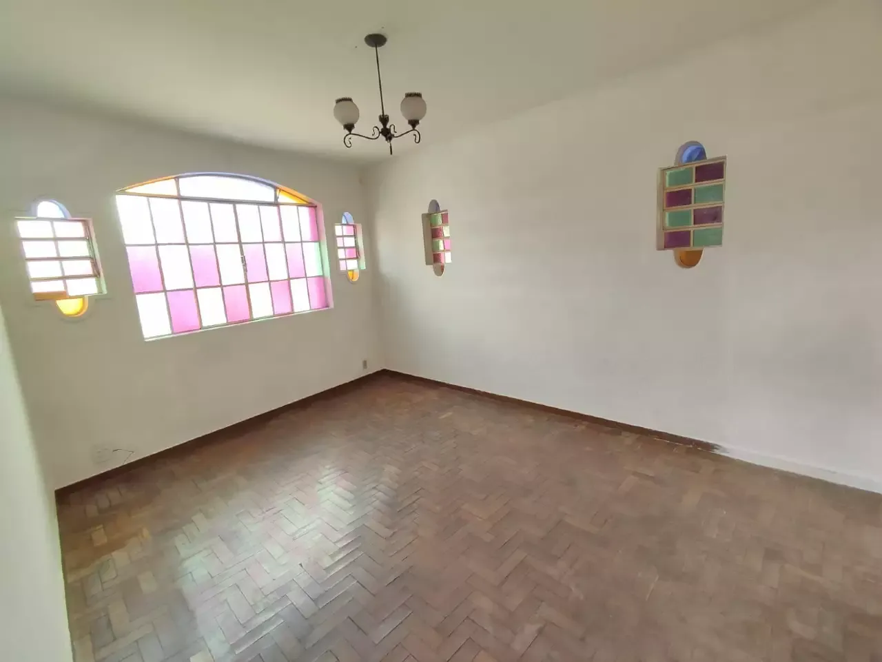 CASA COMERCIAL NO CENTRO