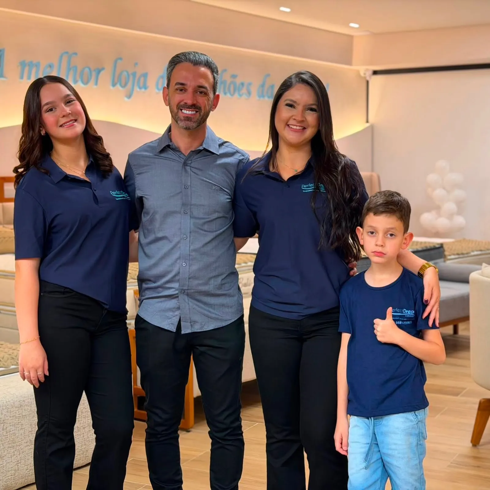 Inauguração da loja Perfect Dream no Kota 807
