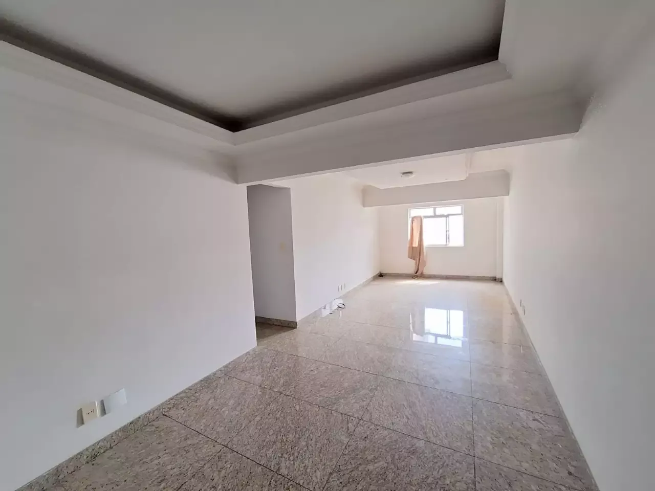 Cobertura com 3 quartos para alugar no Cerqueira Lima
