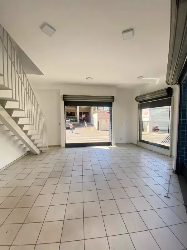 Loja comercial para alugar no Centro – dois pavimentos