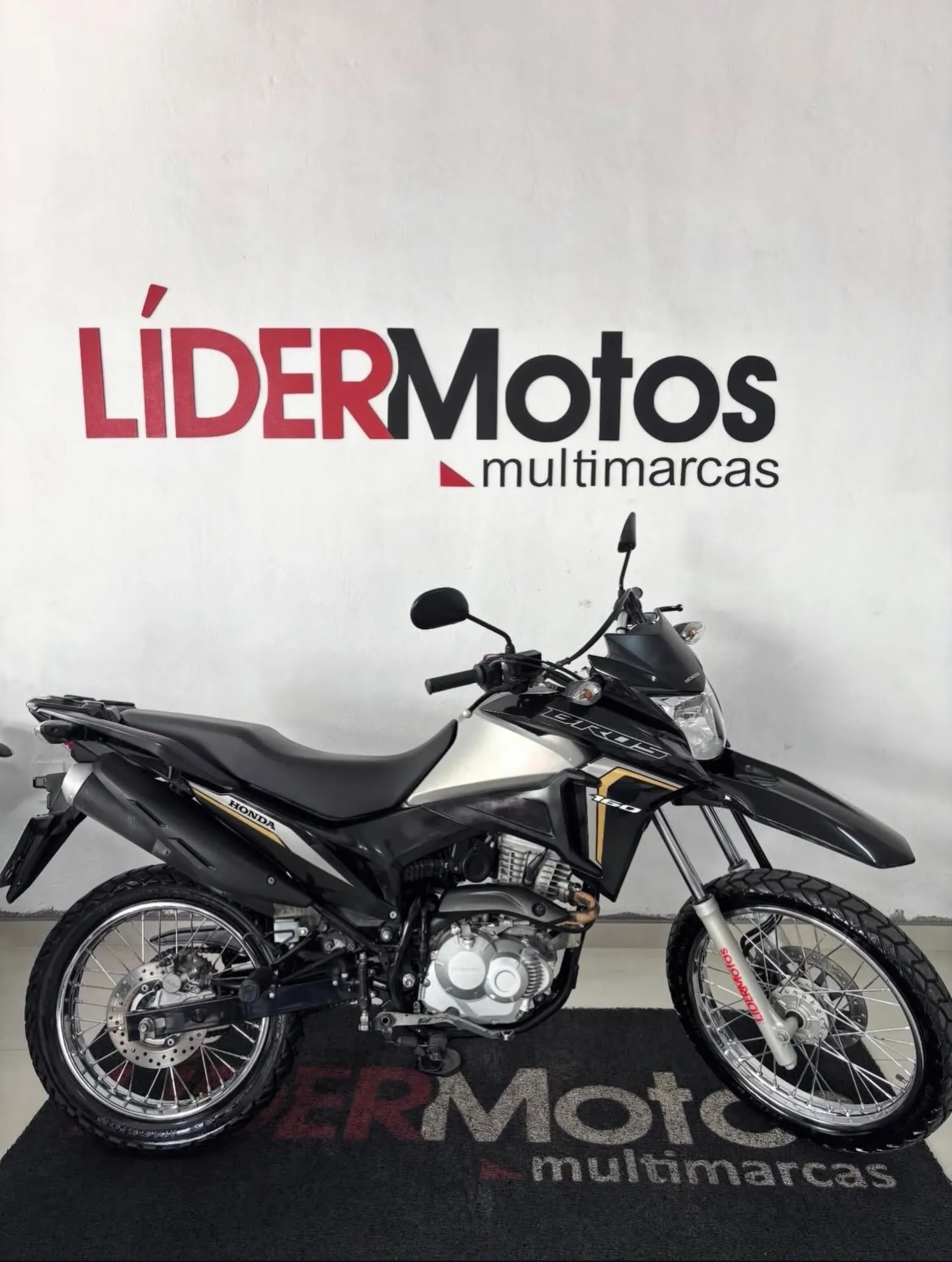 Bross 160 2021/2022 — 23.180 km, manual