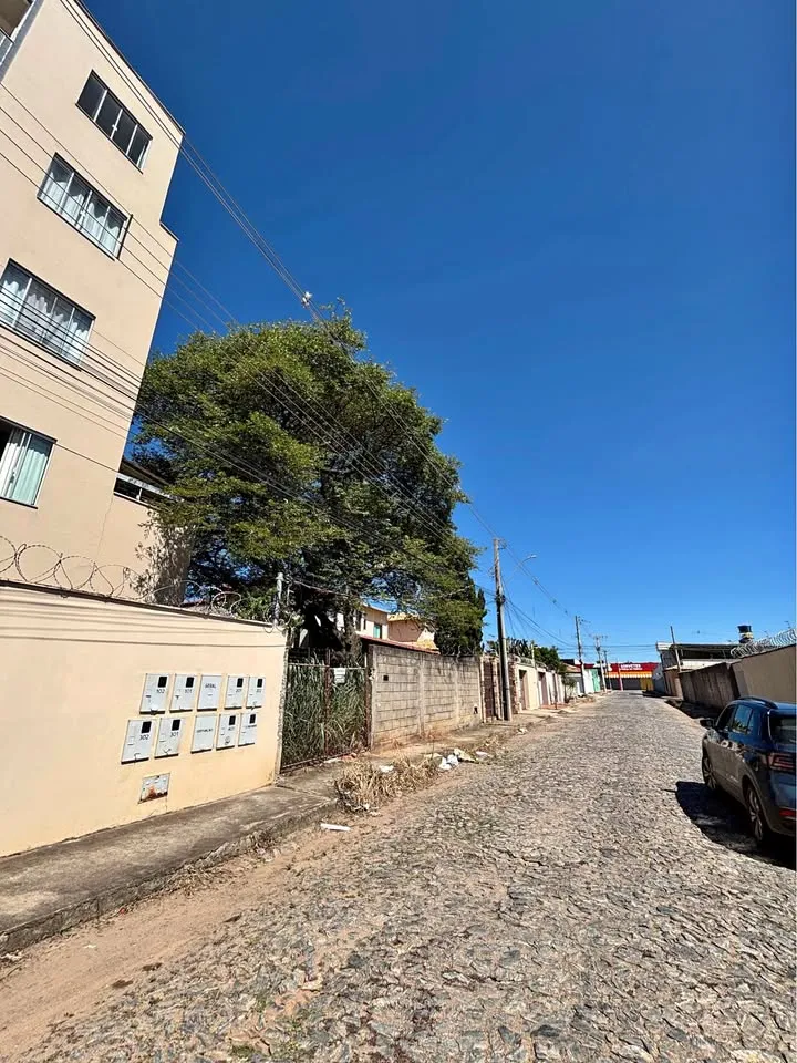 Lote 475,90 m² – Vila Washington