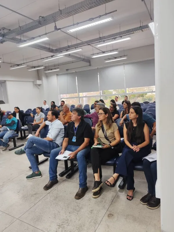Sala Mineira do Empreendedor realizou capacitação sobre "Compras Governamentais"