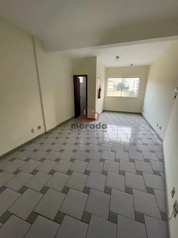 Sala comercial de 41 m² para alugar no Centro