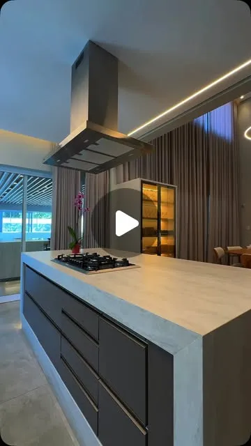 Casa de alto padrão com 440m² no Centro
