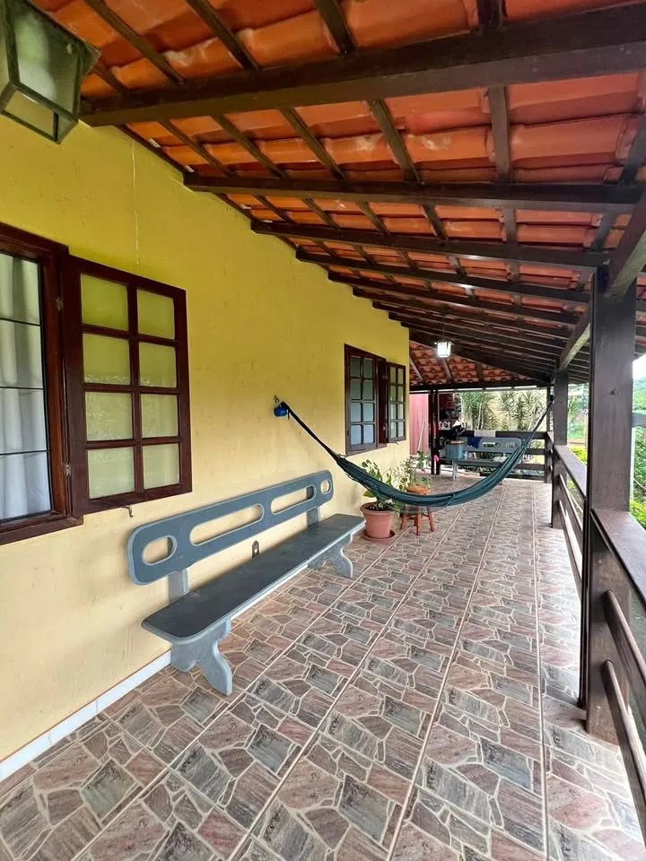 Sítio à venda com 3 quartos em 4 hectares
