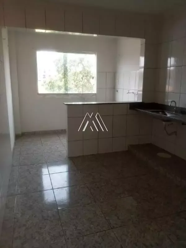 Vendo apartamento no Parque Jardim bem localizado!