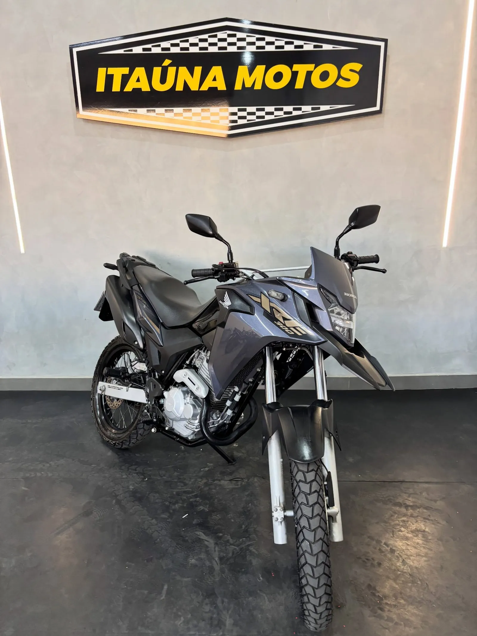 Honda XRE 300 2023 – 5.000 km