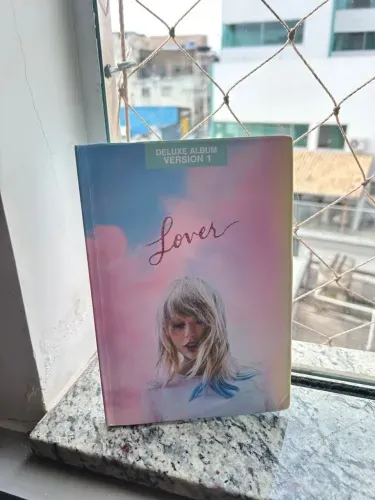 CD Lover (Deluxe Version 1) - Taylor Swift