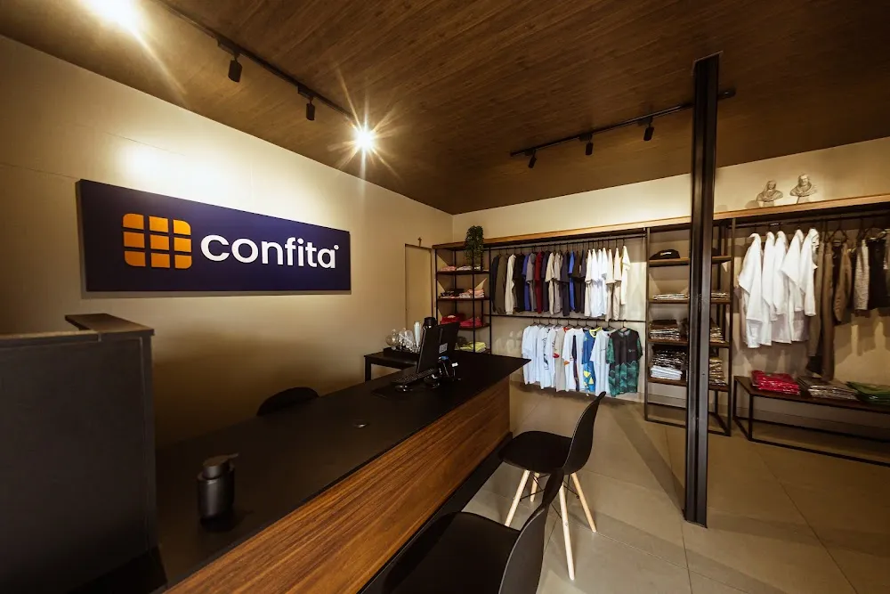 CONFITA Uniformes