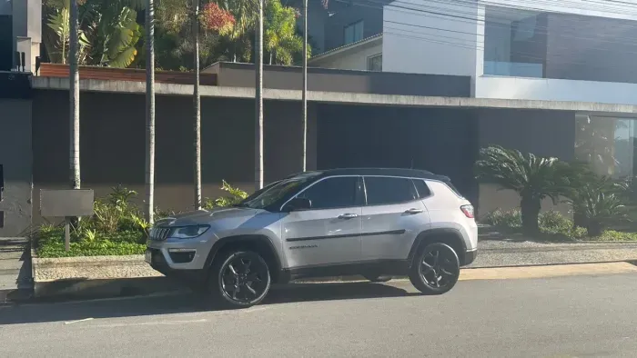 Jeep Compass Longitude 2.0 4X4 Dies. 16V Aut. 2021