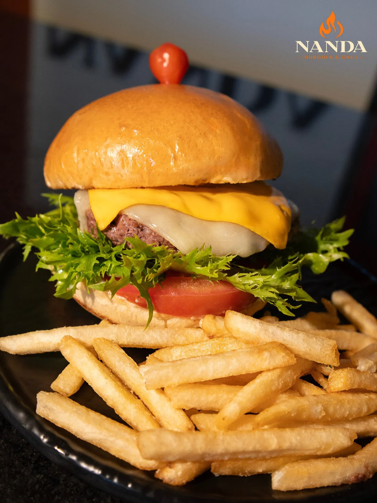 Hambúrguer artesanal da Nanda Burguer Grill no Kota 807
