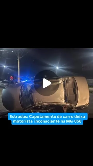 Capotamento na MG-050 deixa motorista gravemente ferido