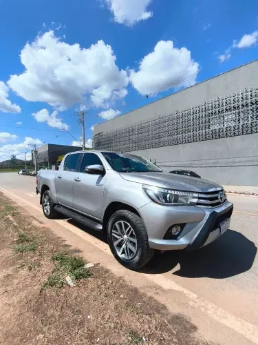 Toyota Hilux CD SRX 4X4 2.8 TDI 16V Diesel Aut. 2018