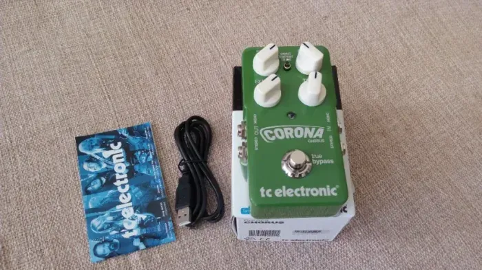 Pedal Corona Chorus TC Electronic - Único dono