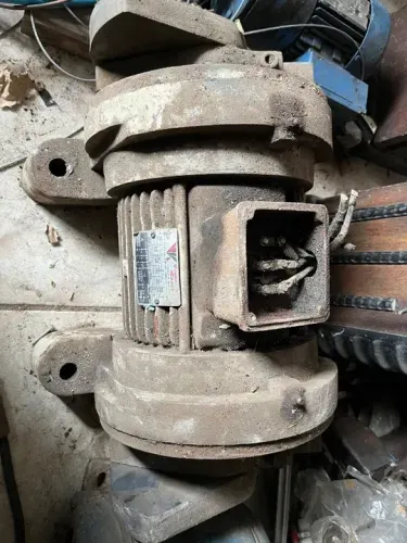Moto vibrador