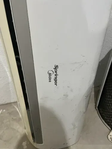 Vendo ar condicionado !