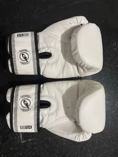 Luva e caneleira de box, kickboxing acompanha faixa de 5m