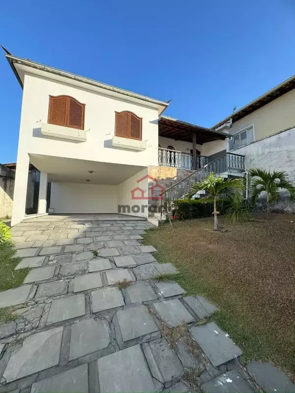 Casa 3 quartos (1 suíte) para alugar no Cerqueira Lima