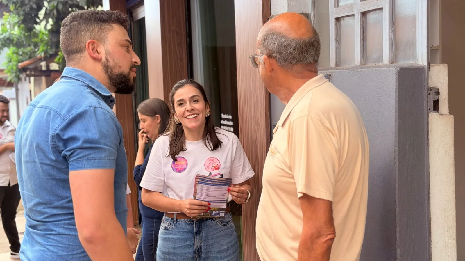 Lohanna cumpre agenda em Itaúna neste sábado (26) e reforça proximidade com a população