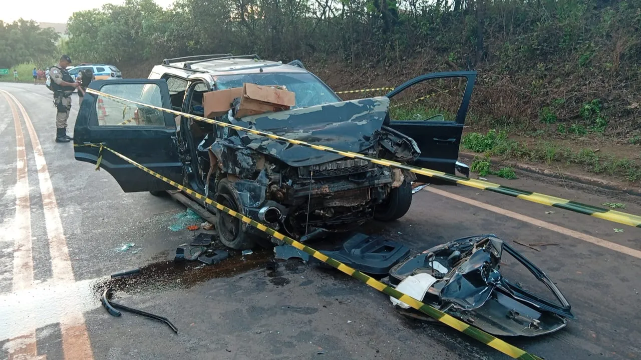 Colisão frontal mata condutor na MG-431 em Itatiaiuçu