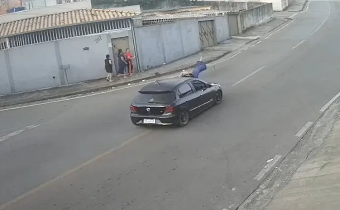 Polícia procura suspeito de atropelar mulher e fugir no Morada Nova