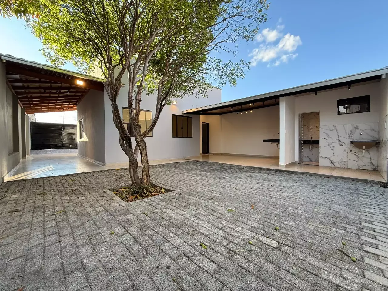 CASA à venda, 3 quartos, 2 vagas, Cidade Nova