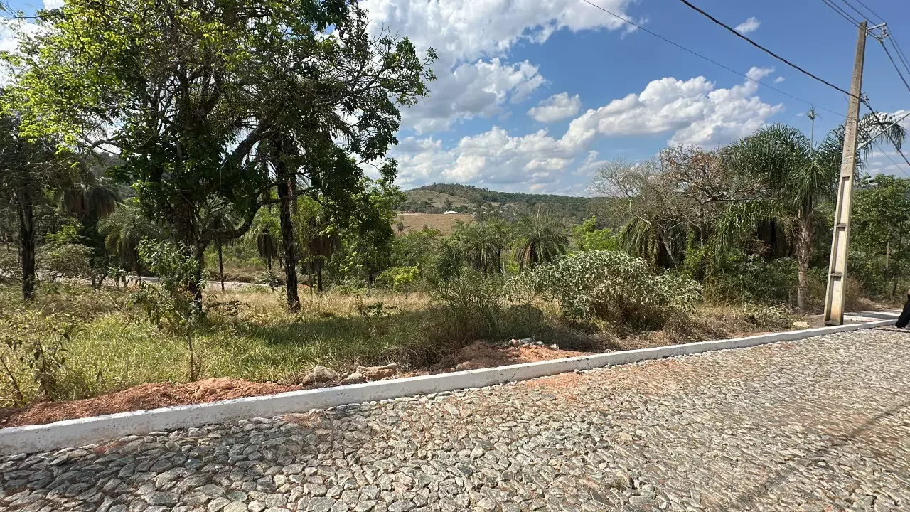 Lote Residencial de 1.468,10 m² em Condomínio Privativo